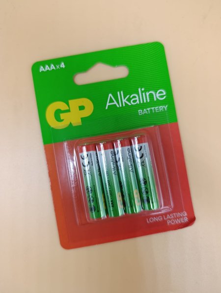 بطاريات حجم صغير