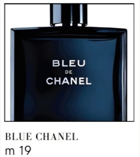 كن أنت عنوان الفخامة والحرية مع Bleu de Chanel! ✨ كلاسيكية عصرية اكتشف العطر الذي يجسد روح الرجل الذي لا يقبل القيود، بمزيج مذهل يجمع بين انتعاش الحمضيات القوي (الليمون والجريب فروت) وعمق الأخشاب الفاخرة مثل خشب الأرز والصندل، مع لمسة حارة من الزنجبيل والفلفل الوردي. عطر صُمم ليمنحك حضوراً واثقاً وراقياً يلفت الأنظار في كل مكان وفي كل زمان.