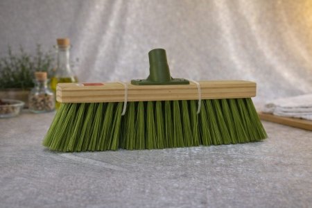 رأس مكنسة أرضيات خشبي – شعيرات خضراء متينة