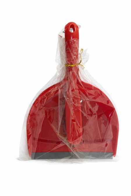 جاروف مع فرشاة تنظيف – لون أحمر