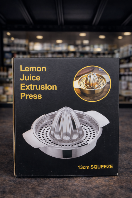 🍋 عصّارة ليمون يدوية – 13 سم تصميم عملي وسهل الاستخدام لاستخراج العصير بسرعة وبأقصى كمية 💪 مثالية لليمون والحمضيات، متينة وسهلة التنظيف، قطعة أساسية لكل مطبخ 🍹