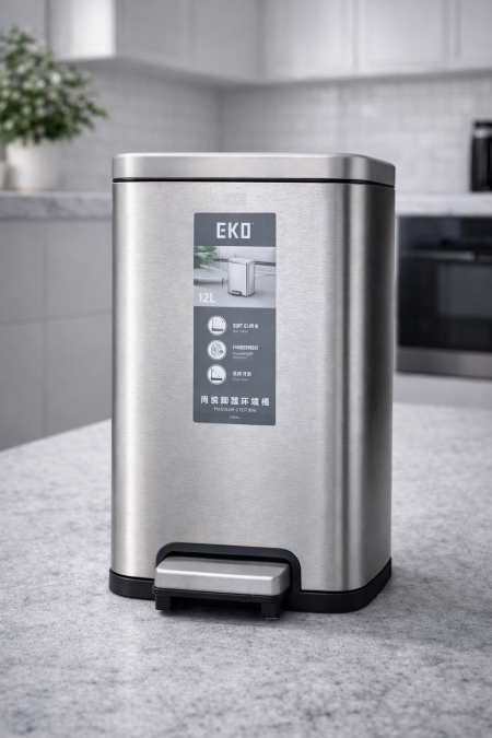 سلة مهملات ستانلس ستيل EKO بسعة 12 لتر 🗑️ بتصميم أنيق وحجم عملي، دعسة قدم مع إغلاق هادئ (Soft Close)، مقاومة لبصمات الأصابع وتبقى مفتوحة عند الحاجة. مثالية للمطبخ، الحمام أو المكتب.