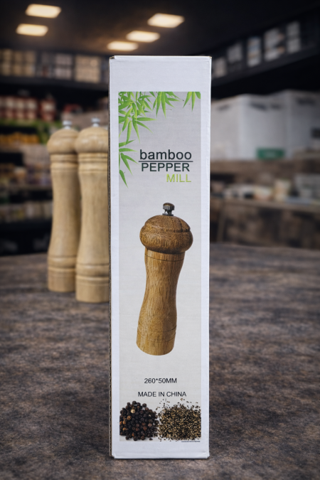 مطحنة فلفل بامبو طبيعي 26 سم 🌿 طحن ناعم وسهل، تصميم أنيق وقوي، مثالية للفلفل والتوابل وتضيف لمسة طبيعية فخمة لمطبخك