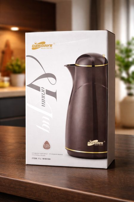 ترمس حراري أنيق بسعة 1 لتر ☕ يحافظ على سخونة أو برودة المشروبات لفترة طويلة، تصميم عملي وسهل الاستخدام، خامة آمنة وجودة عالية ✨ مثالي للقهوة والشاي بالبيت أو المكتب.