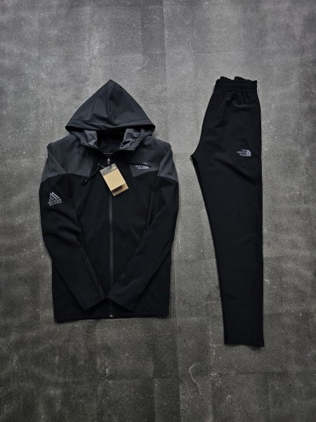 طقم THE NORTH FACE للشباب