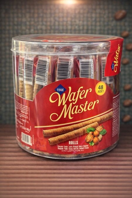 رولات الوافر المقرمشة بكريمة الكاكاو والبندق من Wafer Master