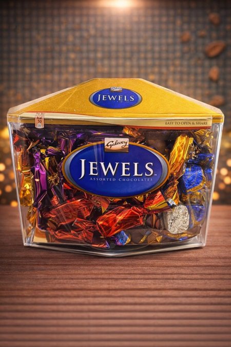 شوكولاتة "جواهر" المشكّلة من جالكسي (Galaxy Jewels Assorted Chocolates)