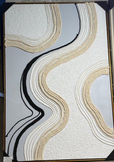 رمادي وذهبي