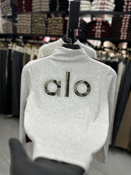 بلوزو alo للصبايا مع قبة