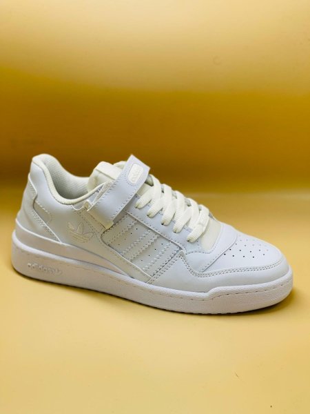 بوات محير adidas