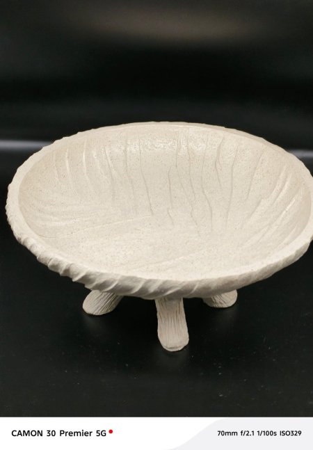 تحفة على شكل جاط