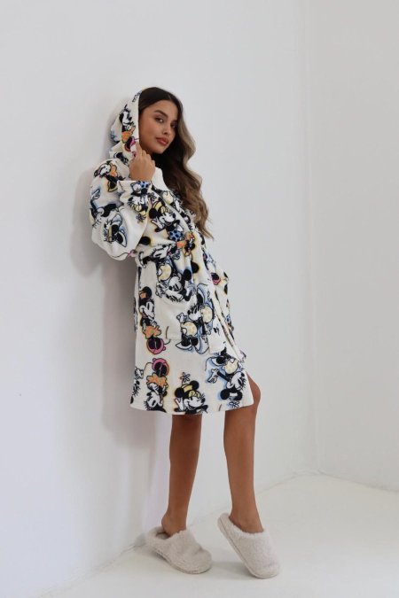 بيجامة بناتي