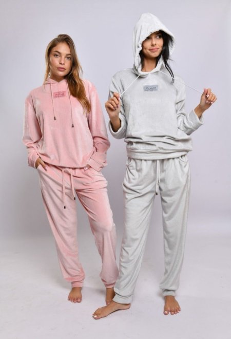 بيجامة بناتي